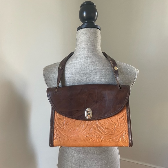 Vintage Handbags - Vintage Leather Hand Tooled Bag Purse with Turnlock